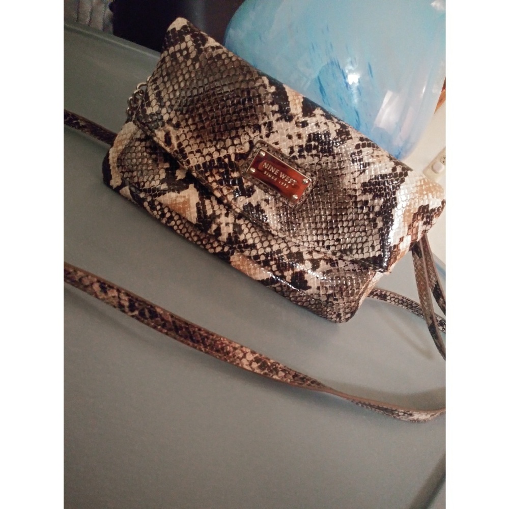 Jean shorts - Picture 8 of 8